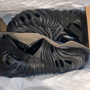 Salehe Bembury Crocs